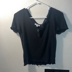 American Eagle Black top. Size medium. No stains.